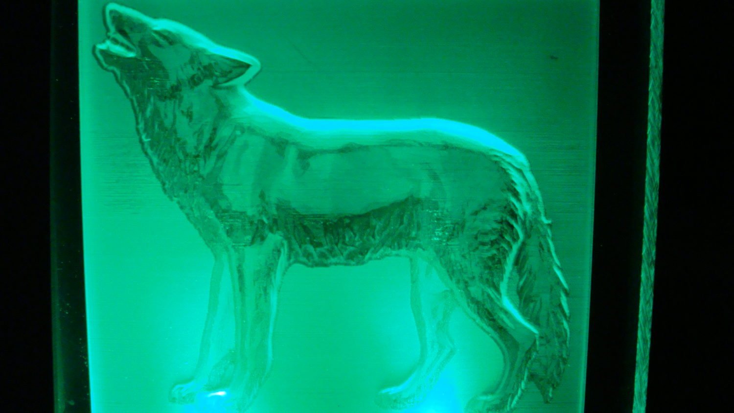 3D Relief grün Plexiglas fräsen 3D Relief grün Plexiglas fräsen