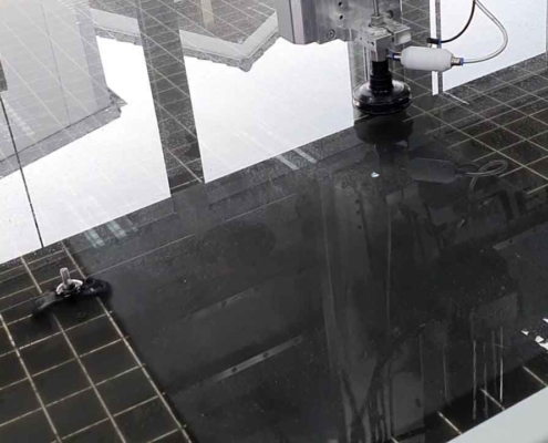 6mm Stahlplatte geschnitten mit Wasserstrahlanlage HPC 6mm Stahlplatte geschnitten mit Wasserstrahlanlage HPC