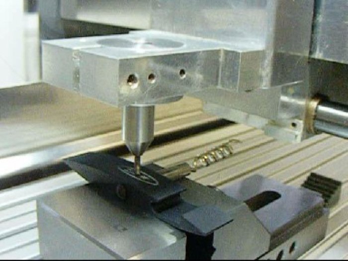 diamantgravur-cnc-gravieren Diamantgravur CNC gravieren