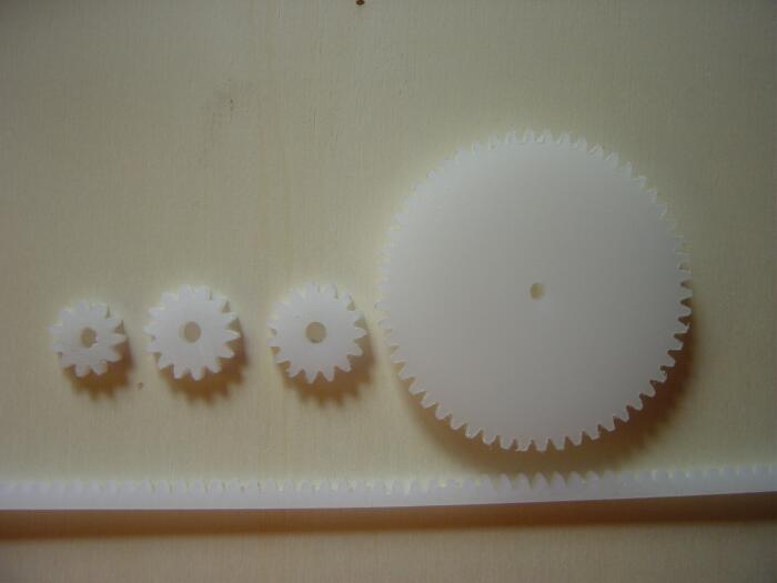 modellbau zahnräder cnc fräsen